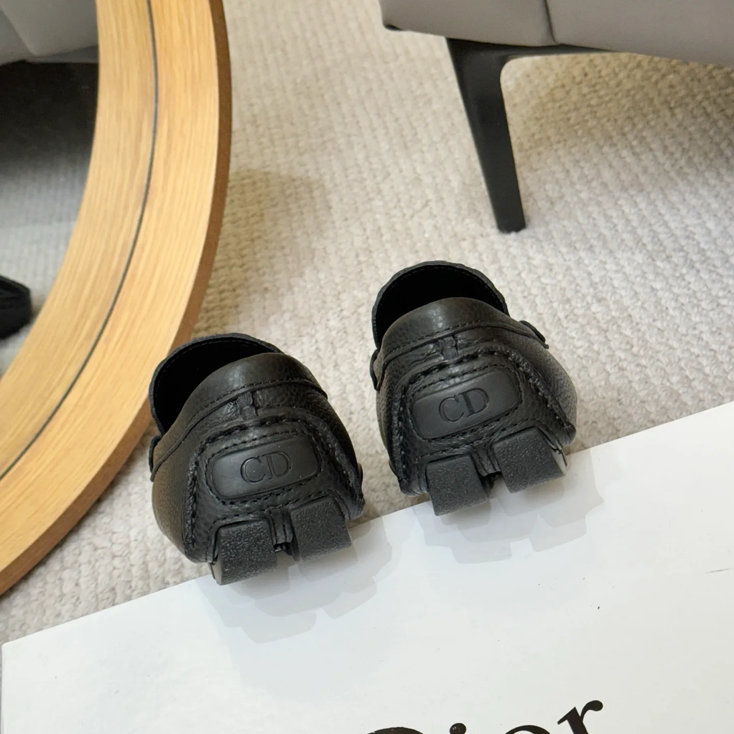 Men's clothing and shoes 💰420! (Yangli) Quality DIOR [Dior’s latest arrival] real auction hot-selling Doudou shoes 🔍DIOR) new Doudou shoes 👍Belgian designer Martin Margiela serves as Gucci shoe designer y full of charm, luxury style gentleman upper: imported cowhide, lining with spring sweat-absorbent first-layer sheepskin. Outsole Brand outsole, the last stitching on the bottom will never come off; equipped with classic Gucci exquisite hardware C D buckle💋The whole pair of shoes is fashionable and casual without losing high-end style; standard 38-46